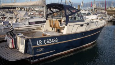 A vendre Open/runabout rhea 850 open Prix : 109000